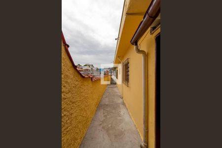 Casa para alugar com 43m², 1 quarto e 1 vagaCorredor Lateral