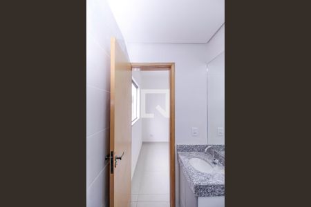 Banheiro de kitnet/studio para alugar com 1 quarto, 32m² em Parque da Vila Prudente, São Paulo