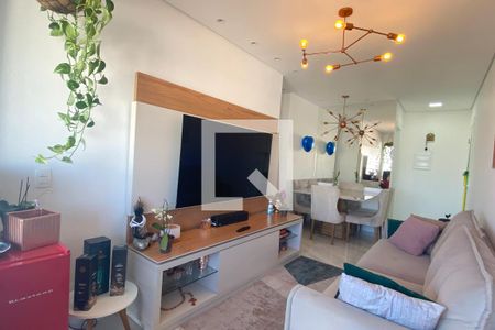 Sala de apartamento para alugar com 3 quartos, 69m² em Alphaville Empresarial, Barueri