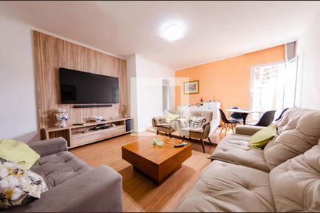 Sala de casa à venda com 4 quartos, 251m² em Nova Suíça, Belo Horizonte