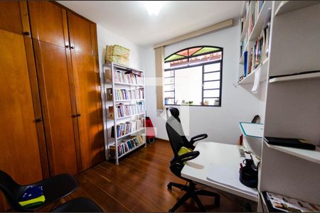 Quarto 1 de casa à venda com 4 quartos, 251m² em Nova Suíça, Belo Horizonte