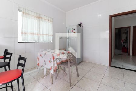 Casa à venda com 210m², 6 quartos e 2 vagas Casa à venda com 210m², 6 quartos e 2 vagasCasa 2 - Cozinha