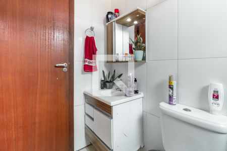 Casa à venda com 210m², 6 quartos e 2 vagas Casa à venda com 210m², 6 quartos e 2 vagasCasa 2 - Banheiro Social