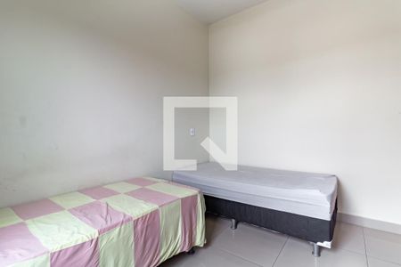 Casa à venda com 210m², 6 quartos e 2 vagas Casa à venda com 210m², 6 quartos e 2 vagasCasa 1 - Quarto 3