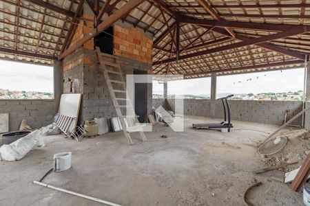 Casa à venda com 210m², 6 quartos e 2 vagas Casa à venda com 210m², 6 quartos e 2 vagasCasa 1 - Terraço