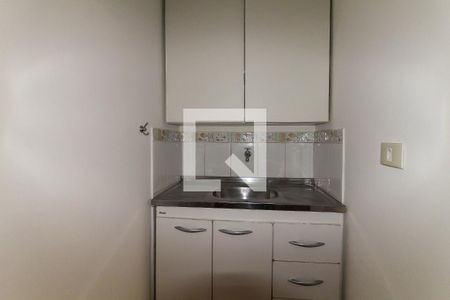 Cozinha de kitnet/studio para alugar com 1 quarto, 26m² em Vila Prudente, São Paulo