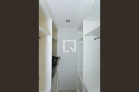 Kitnet / Quarto / closet de kitnet/studio para alugar com 1 quarto, 58m² em Jardim Ampliação, São Paulo