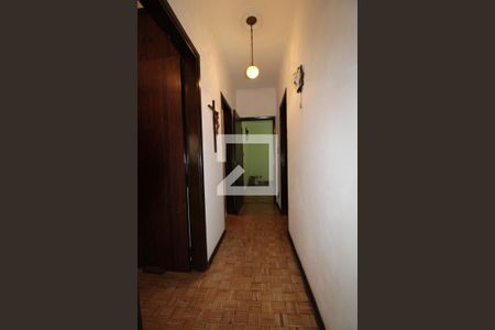 Corredor de casa à venda com 3 quartos, 165m² em Vila Rossi Borghi E Siqueira, Campinas
