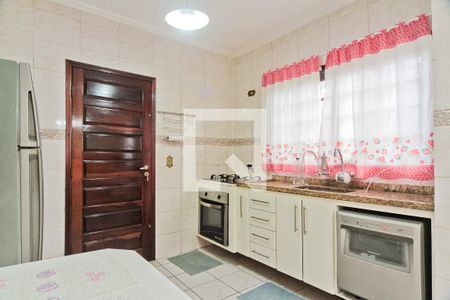 Cozinha de casa para alugar com 3 quartos, 180m² em Vila Albertina, São Paulo