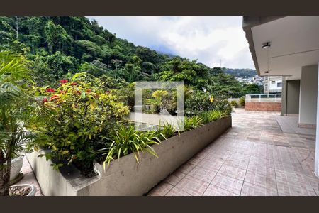 Apartamento à venda com 114m², 2 quartos e 1 vaga Apartamento à venda com 114m², 2 quartos e 1 vagaÁrea comum