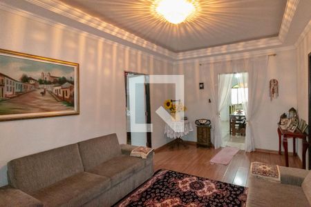 Sala de casa à venda com 4 quartos, 540m² em Darcy Vargas, Belo Horizonte