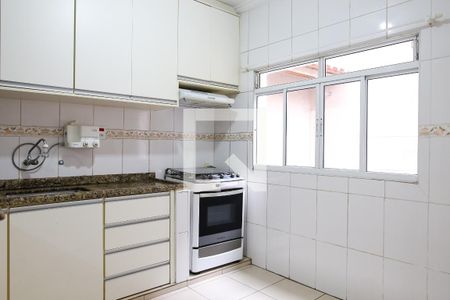 Casa à venda com 210m², 3 quartos e 2 vagas