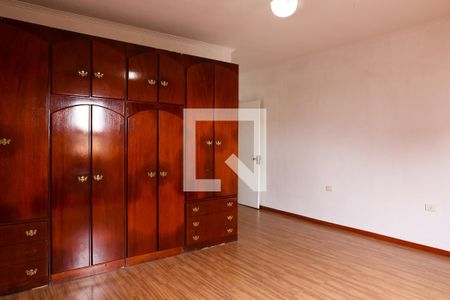 Casa à venda com 210m², 3 quartos e 2 vagas