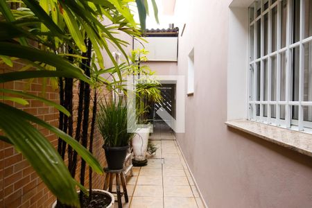 Casa à venda com 210m², 3 quartos e 2 vagas
