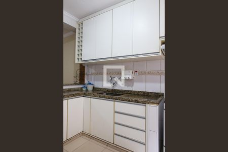 Casa à venda com 210m², 3 quartos e 2 vagas