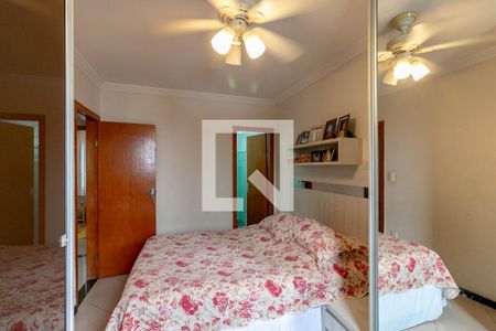 Casa à venda com 125m², 3 quartos e 2 vagas Casa à venda com 125m², 3 quartos e 2 vagasQuarto Suíte