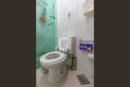 Casa à venda com 125m², 3 quartos e 2 vagas Casa à venda com 125m², 3 quartos e 2 vagasBanheiro Social