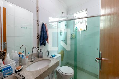 Casa à venda com 125m², 3 quartos e 2 vagas Casa à venda com 125m², 3 quartos e 2 vagasBanheiro da Suíte