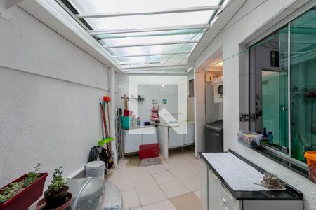 Casa à venda com 125m², 3 quartos e 2 vagas Casa à venda com 125m², 3 quartos e 2 vagasÁrea de Serviço