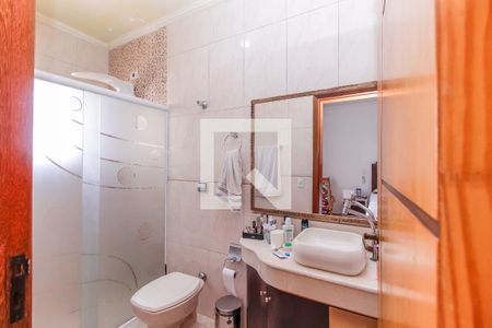 Casa à venda com 230m², 3 quartos e 2 vagas Casa à venda com 230m², 3 quartos e 2 vagasBanheiro da Suíte