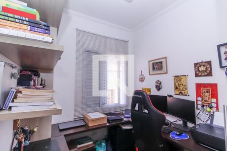 Escritório de casa à venda com 3 quartos, 230m² em Vila Ivone, São Paulo