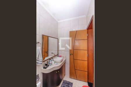 Casa à venda com 230m², 3 quartos e 2 vagas Casa à venda com 230m², 3 quartos e 2 vagasBanheiro da Suíte