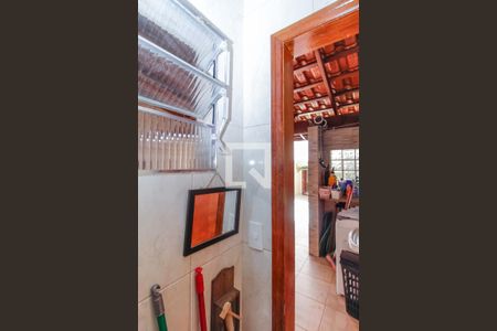 Casa à venda com 230m², 3 quartos e 2 vagas Casa à venda com 230m², 3 quartos e 2 vagasBanheiro 3