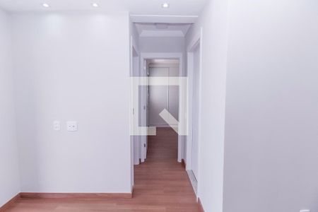 Corredor de apartamento para alugar com 2 quartos, 47m² em Jardim Adutora, São Paulo