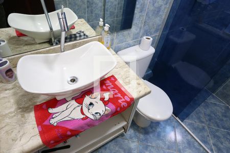 Casa à venda com 278m², 3 quartos e 4 vagasBanheiro 