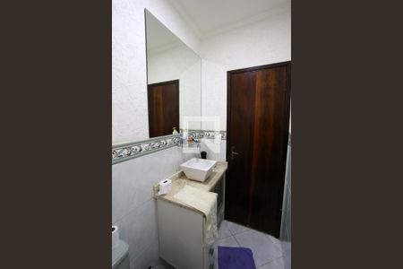 Casa à venda com 278m², 3 quartos e 4 vagasLavabo