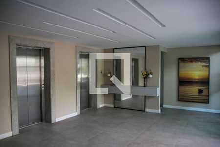 Apartamento para alugar com 52m², 2 quartos e 1 vagaHall social