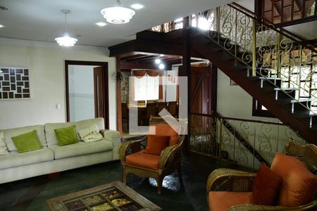 Sala de casa de condomínio para alugar com 7 quartos, 450m² em Granja Viana Ii, Cotia