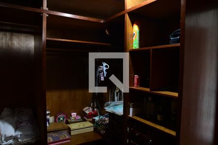 Casa de condomínio para alugar com 450m², 7 quartos e 4 vagasCloset Suíte