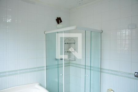 Casa de condomínio para alugar com 450m², 7 quartos e 4 vagasBanheiro da Suíte