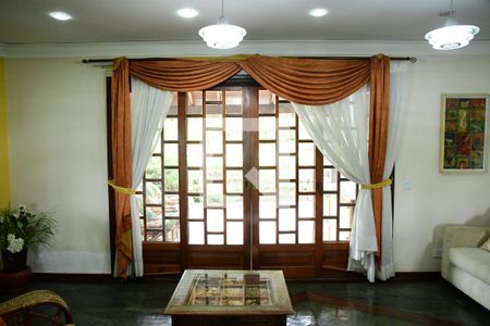 Casa de condomínio para alugar com 450m², 7 quartos e 4 vagasSala