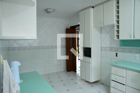 Casa de condomínio para alugar com 450m², 7 quartos e 4 vagasCozinha