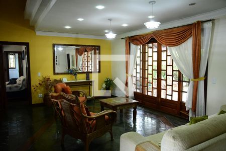 Sala de casa de condomínio para alugar com 7 quartos, 450m² em Granja Viana Ii, Cotia