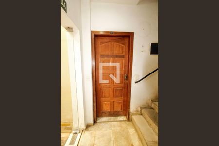 Porta de apartamento à venda com 2 quartos, 91m² em Serra, Belo Horizonte