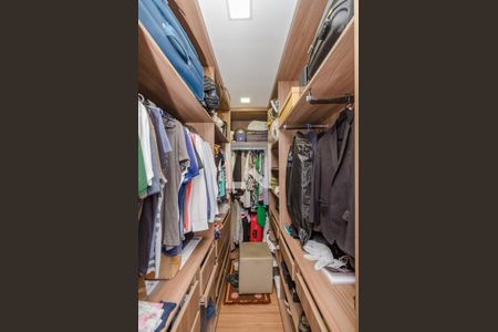 Apartamento para alugar com 86m², 3 quartos e 2 vagas Apartamento para alugar com 86m², 3 quartos e 2 vagasCloset da suíte