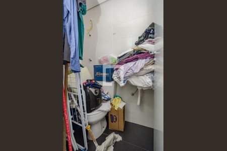 Apartamento para alugar com 86m², 3 quartos e 2 vagas Apartamento para alugar com 86m², 3 quartos e 2 vagasBanheiro de serviço