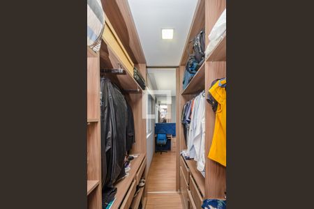 Apartamento para alugar com 86m², 3 quartos e 2 vagas Apartamento para alugar com 86m², 3 quartos e 2 vagasCloset da suíte