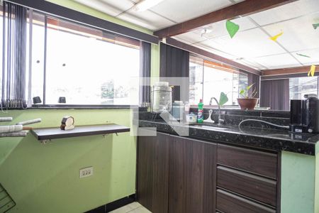 Casa à venda com 100m², 4 quartos e 2 vagas Casa à venda com 100m², 4 quartos e 2 vagasÁrea Gourmet