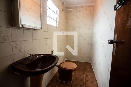 Casa para alugar com 95m², 3 quartos e 1 vaga Casa para alugar com 95m², 3 quartos e 1 vagaBanheiro 1