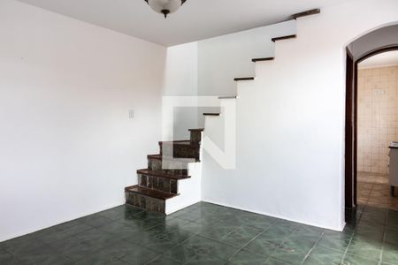 Sala de casa para alugar com 3 quartos, 95m² em Capão Redondo, São Paulo