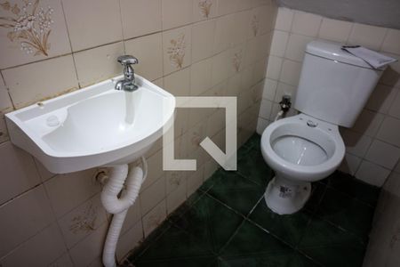 Lavabo de casa para alugar com 3 quartos, 95m² em Capão Redondo, São Paulo