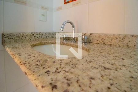 Apartamento para alugar com 62m², 2 quartos e 1 vagaBanheiro