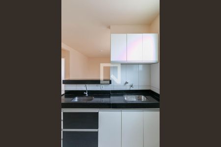 Apartamento para alugar com 52m², 2 quartos e 1 vaga Apartamento para alugar com 52m², 2 quartos e 1 vagaCozinha e Área de Serviço