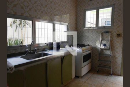 Casa à venda com 380m², 4 quartos e 5 vagas