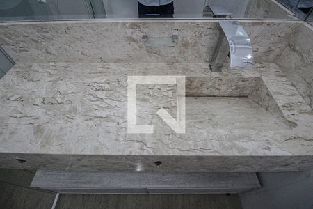 Casa à venda com 210m², 2 quartos e 2 vagas Casa à venda com 210m², 2 quartos e 2 vagasBanheiro da Suíte 1