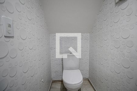 Casa à venda com 210m², 2 quartos e 2 vagas Casa à venda com 210m², 2 quartos e 2 vagasLavabo